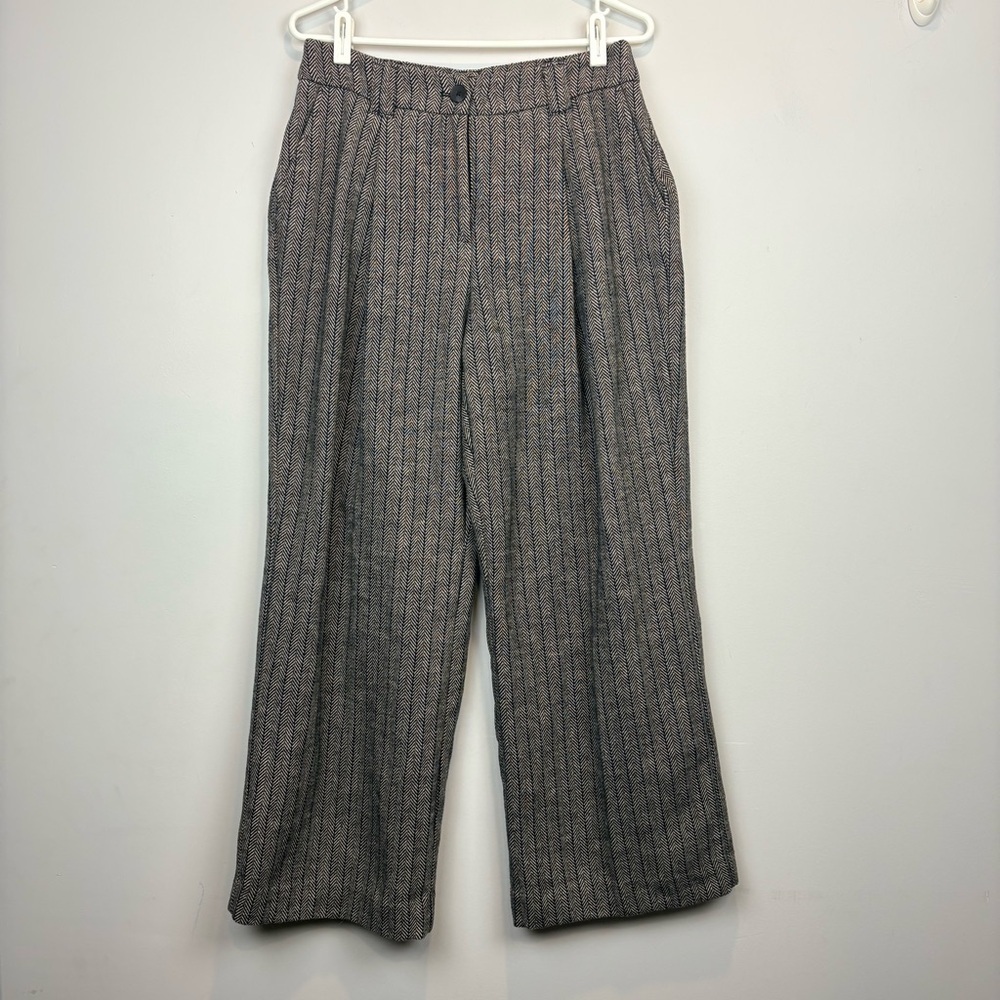 Reitmans Women's Gray Pinstripe Trousers